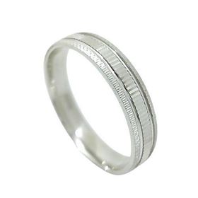 Foto de 10-939-180 - ALIANZA PLATA FACETADA CONFORT 4MM