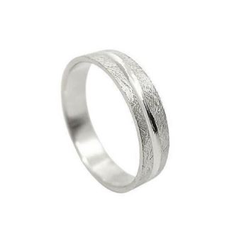 Foto de 10-351-516-14 - ALIANZA MATE-BRILLO 4MM O.B. 18K