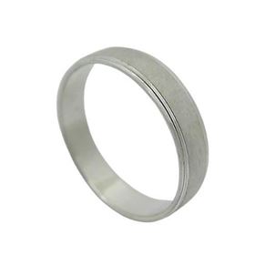 Foto de 10-351-648-17 - ALIANZA CENTRO MATE 4.5MM O.B. 18K 